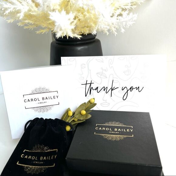 Gold huggie hoop womens statement earrings long dangle drop chain black onyx - Picture 4 of 4